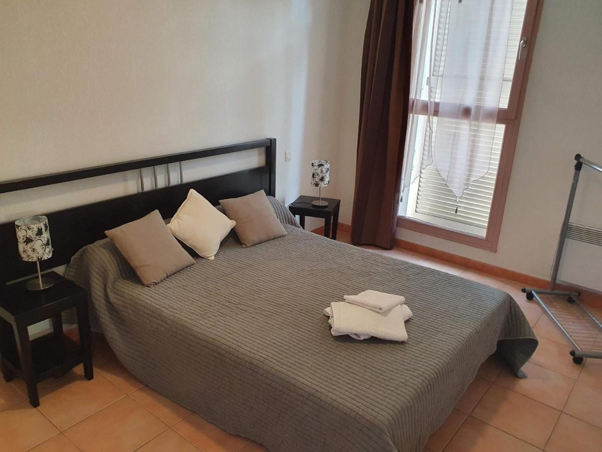 Joli Appartement T2 Dans Residence Avec Piscine, Hammam Et Parking Gratuits Carcassonne Exterior foto